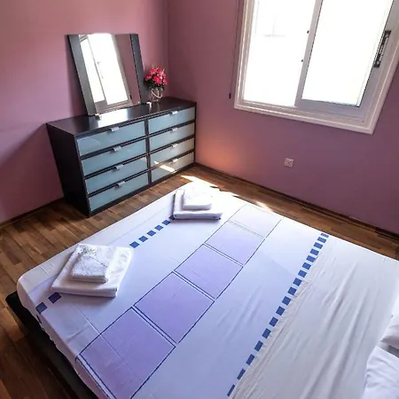 Tasos *